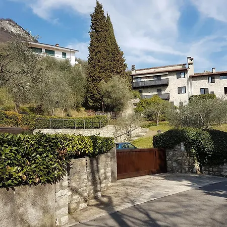 Antico Fienile Belvedere Gardone Riviera
