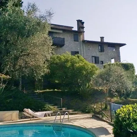 Antico Fienile Belvedere * Gardone Riviera