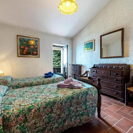 Apartment Antico Fienile Belvedere Gardone Riviera
