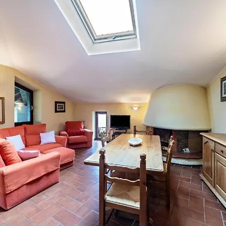 Apartment Antico Fienile Belvedere
